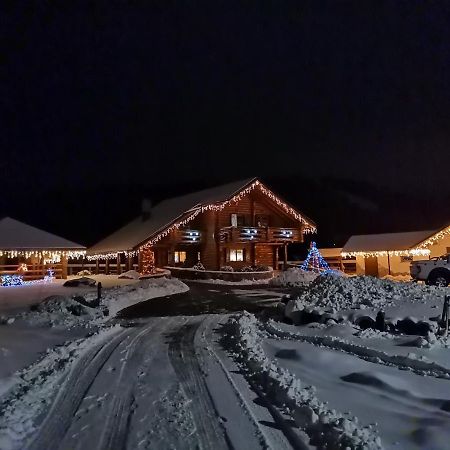 Casa De Poveste Sucevita Esterno foto