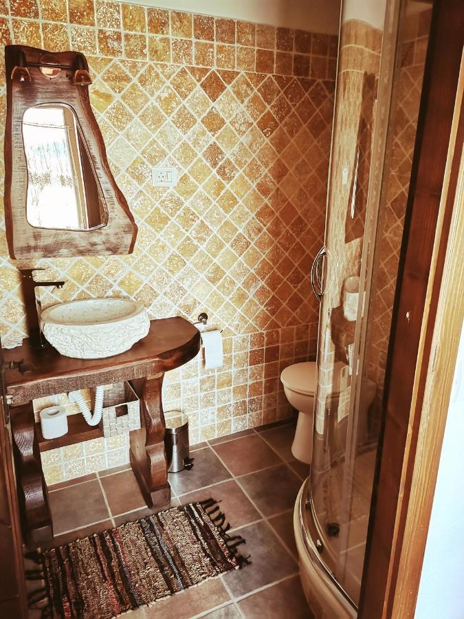 Casa De Poveste Sucevita Esterno foto